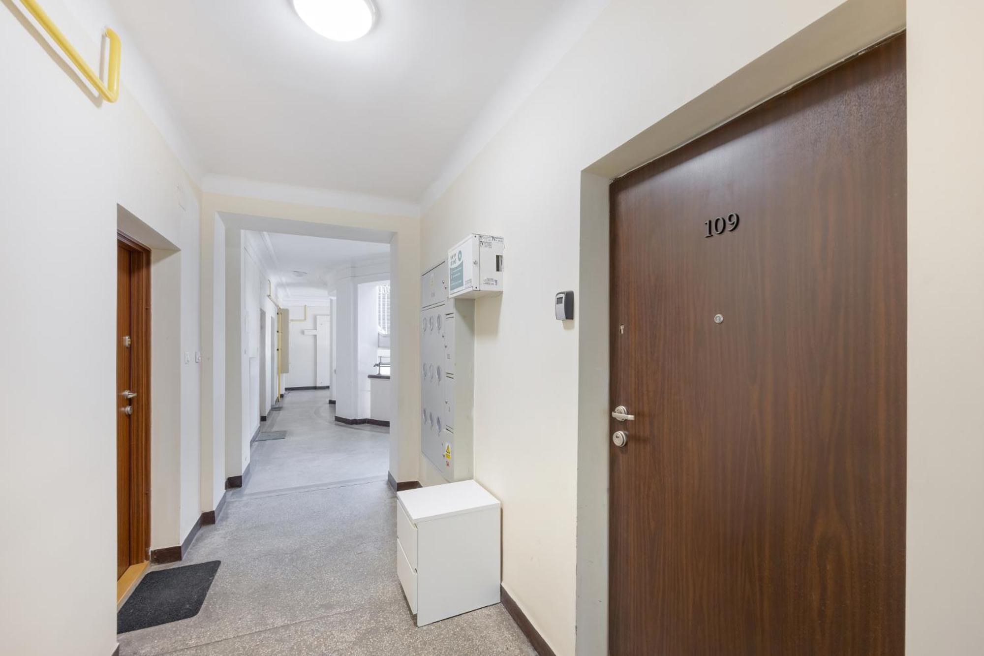 J&W Apartments Studio Solidarnosci Varšava Exteriér fotografie